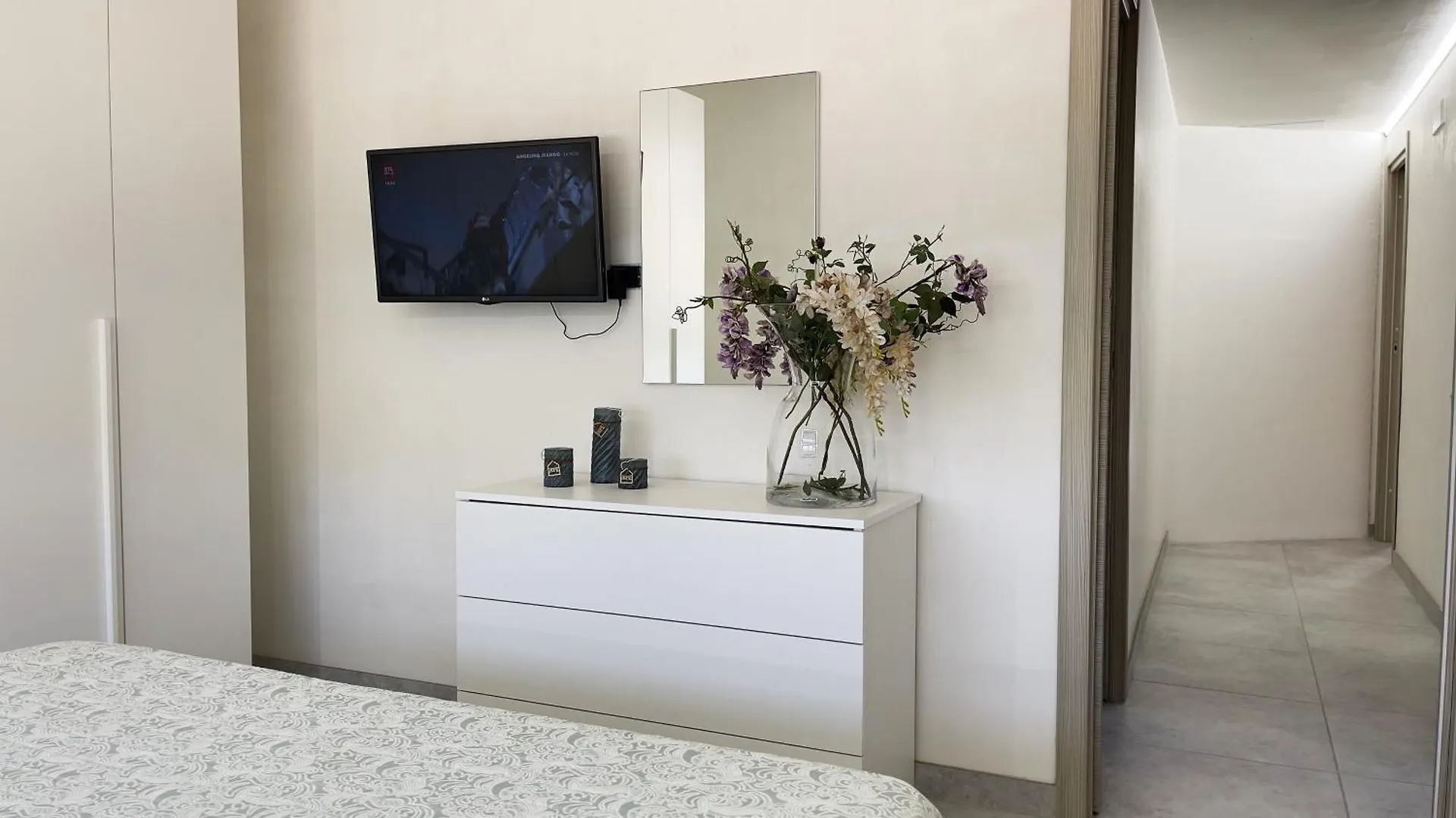 Ilizia - Rooms And Sea Agrigento 0*,  Italia